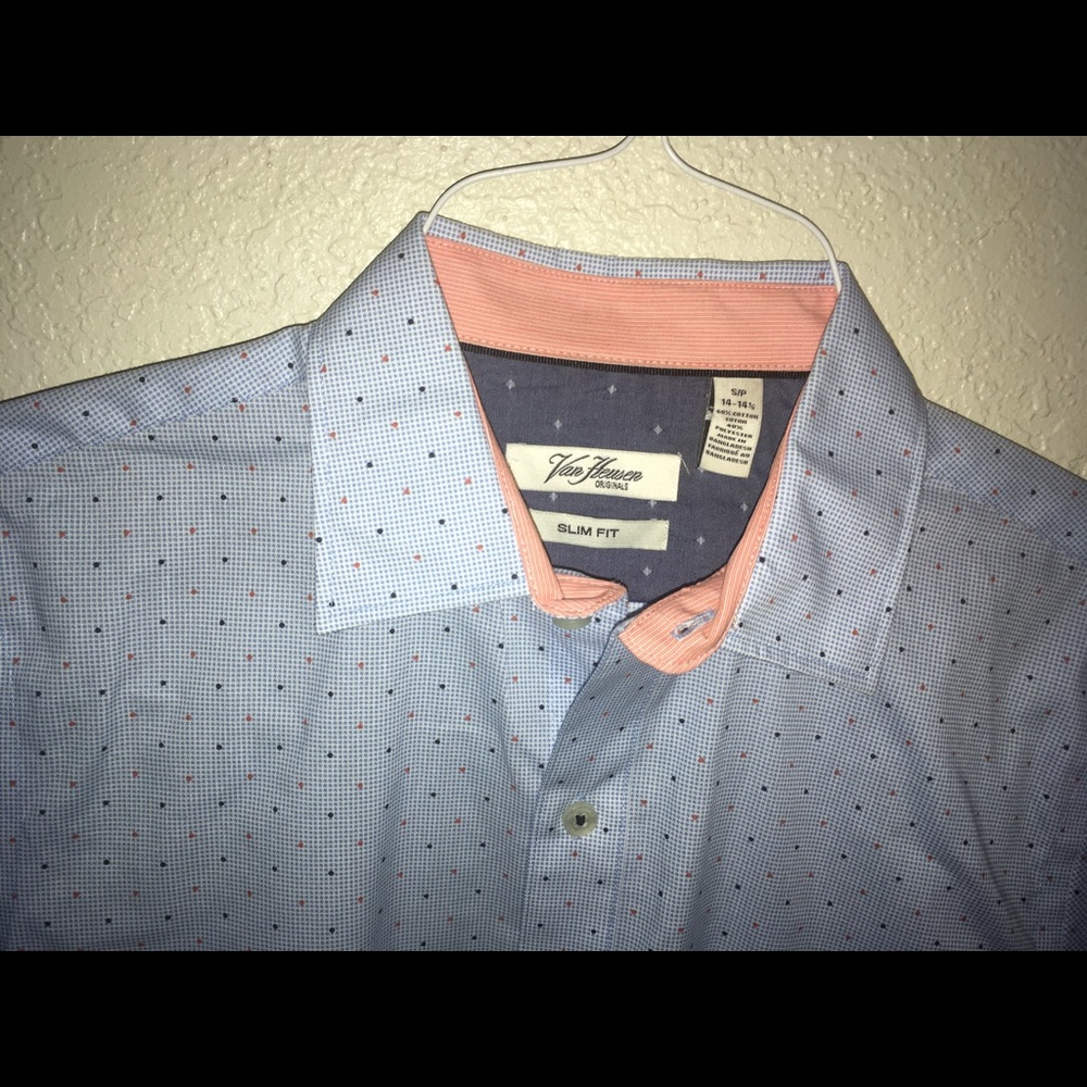 Men’s Van Heusen Button-Up